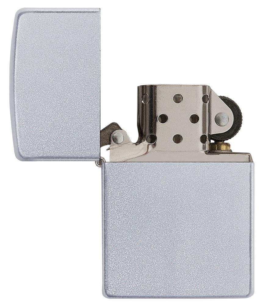 Vooraanzicht Zippo aansteker Satin Chrome basismodel geopend