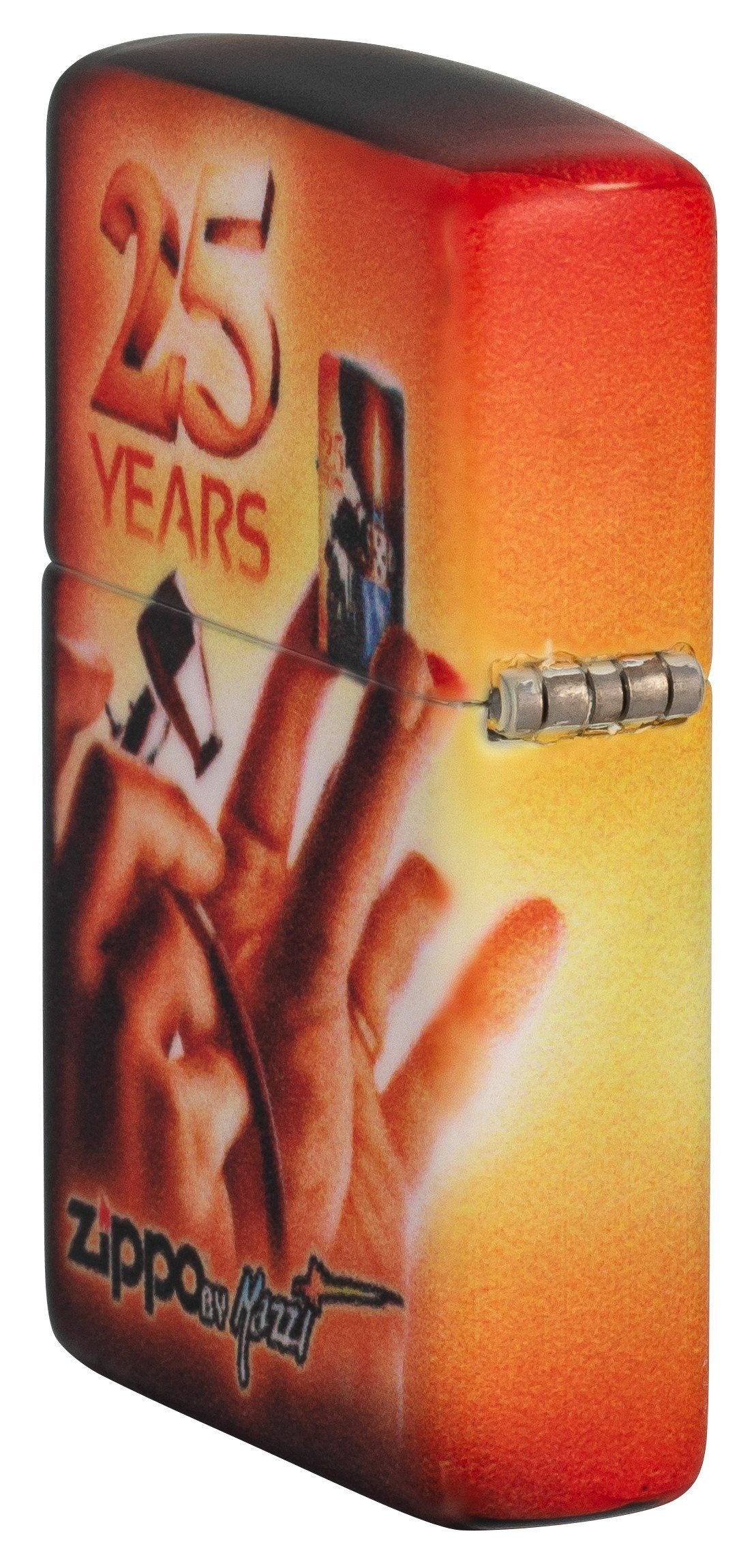 Zijaanzicht Achterkant 3/4 Hoek Zippo Aansteker 25 Jaar Collectible Airbrush Claudio Mazzi 540 Graden Ontwerp met Logo