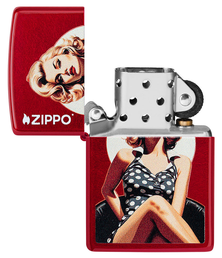 Polkadot pin-up