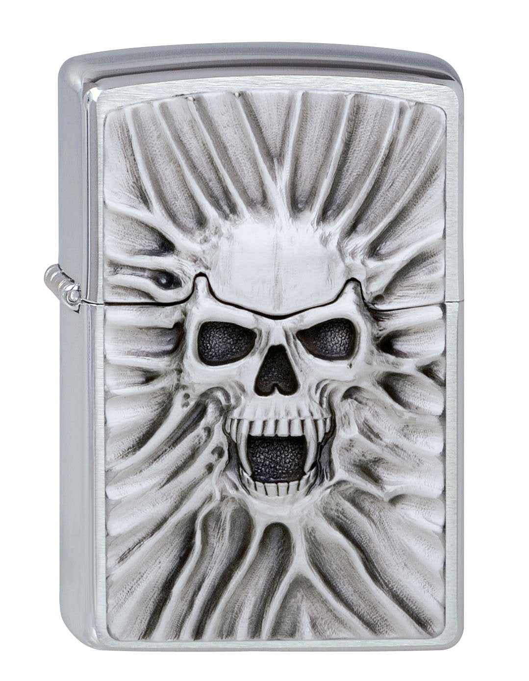 Vooraanzicht 3/4 hoek zippo aansteker chroom schreeuwend doodshoofd embleem