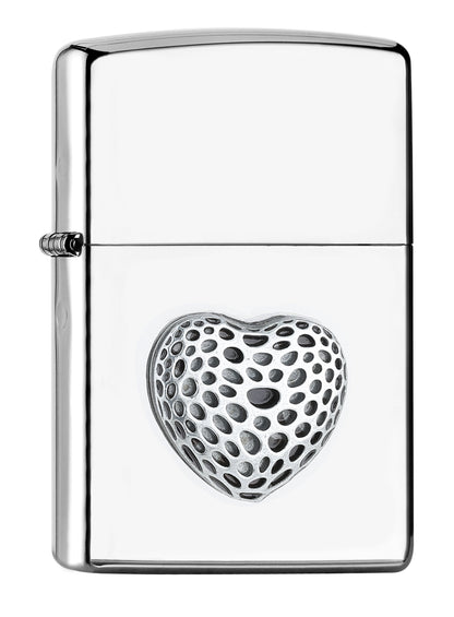 Vooraanzicht 3/4 Zippo-aansteker High Polish Chrome en hart embleem